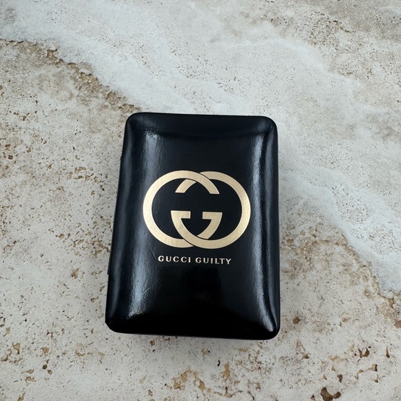 Gucci Guilty Cosmetic Case / Jewelry Case - Picture 4 of 13